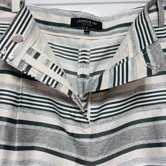 Lafayette 148 Rivington Bermuda Shorts Mica Stripe Size 14 Cotton Linen Blend