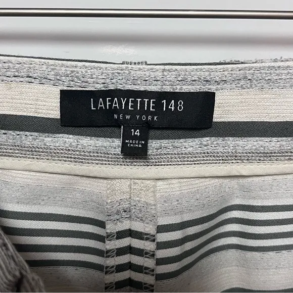 Lafayette 148 Rivington Bermuda Shorts Mica Stripe Size 14 Cotton Linen Blend