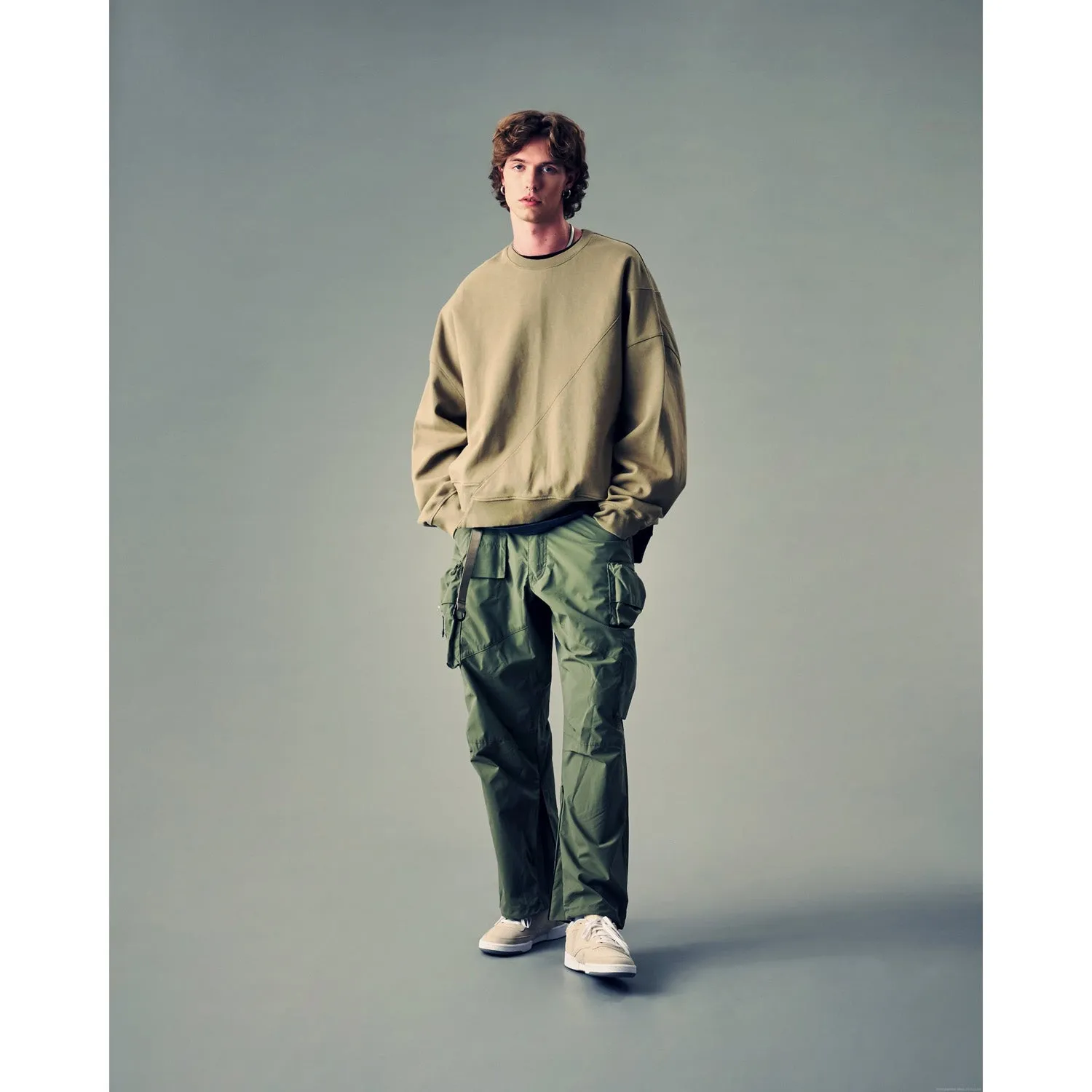 LAKH Men Irregular Patched Crewneck Sand IPC-SAND