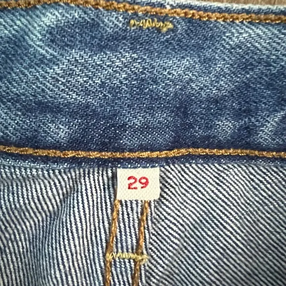 Levi’s 501 Ltd Ed. White Oak Cone Denim Distressed Jean Shorts Sz 29