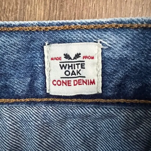 Levi’s 501 Ltd Ed. White Oak Cone Denim Distressed Jean Shorts Sz 29