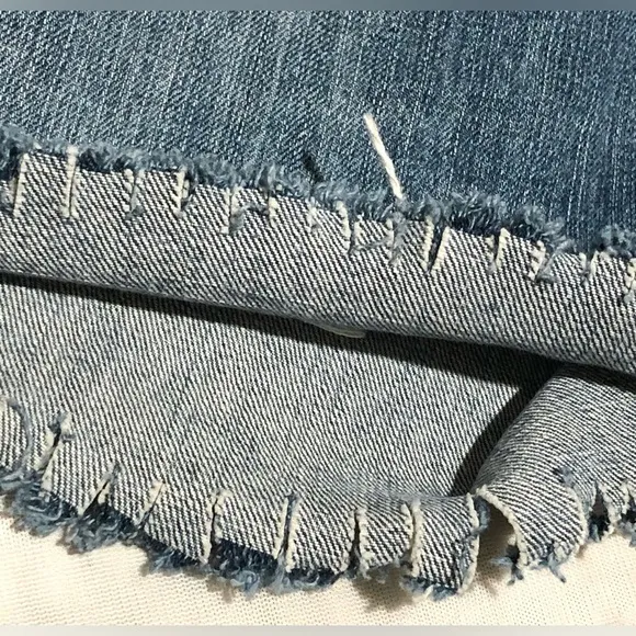 Levi’s Cut Off Shorts
