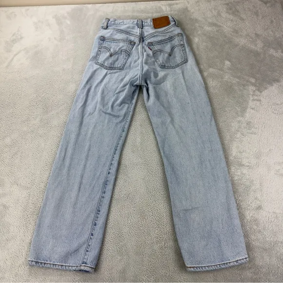 Levi's Jeans Women's Sz 25x25 Ribcage Straight Button Fly Light Blue Flare Denim