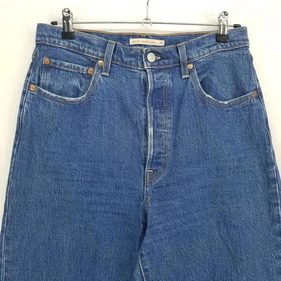 Levi's Wedgie Straight Leg Fit Ankle Jeans 30 Button Fly Stretch Denim Jean