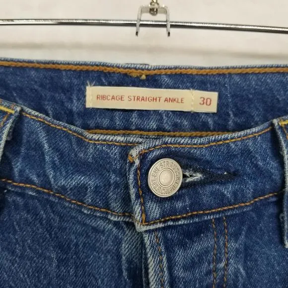 Levi's Wedgie Straight Leg Fit Ankle Jeans 30 Button Fly Stretch Denim Jean