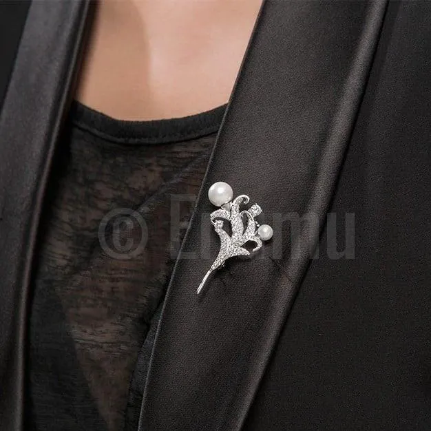 Lilly and Pearl Brooch