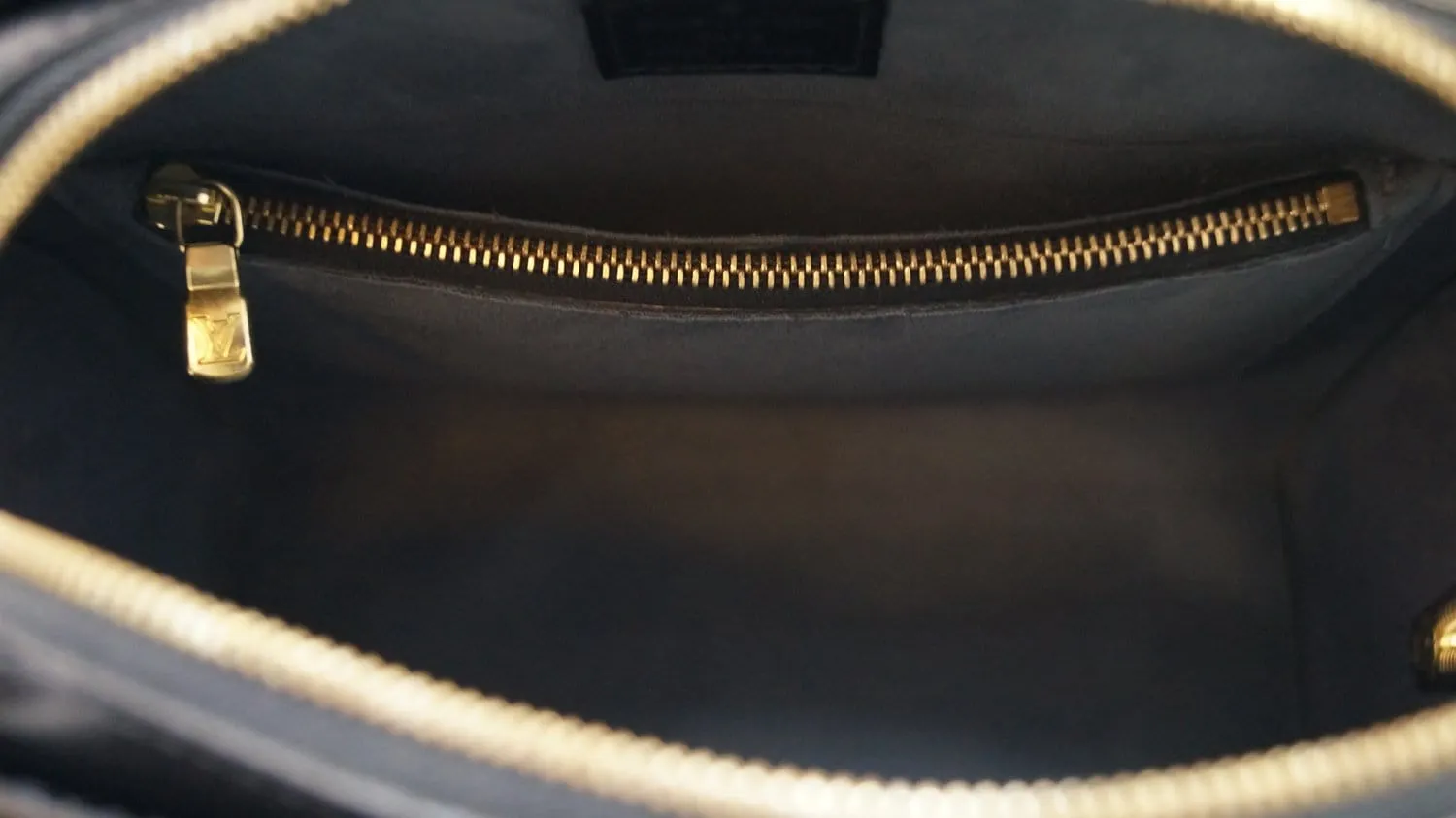 LOUIS VUITTON Black Epi Leather Pont-Neuf PM Satchel Bag