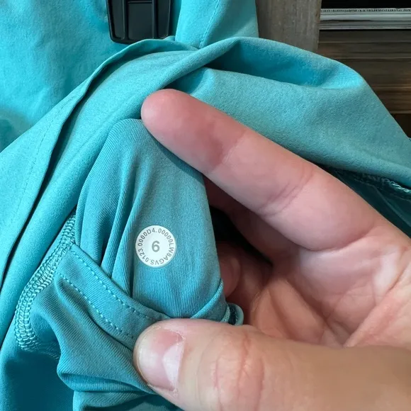 Lululemon women’s peek pleat high rise tennis skirt size 6