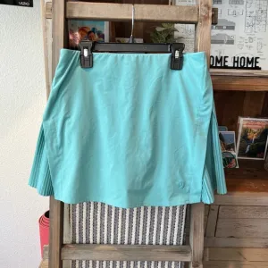 Lululemon women’s peek pleat high rise tennis skirt size 6
