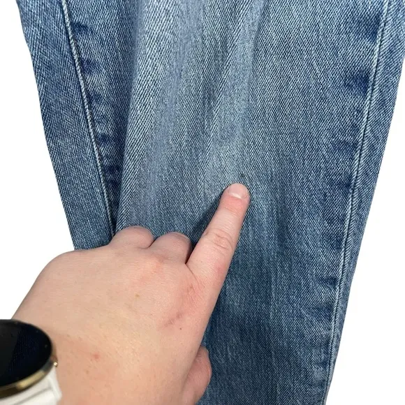 Madewell Classic Straight Leg Jeans in Light Wash Size 25