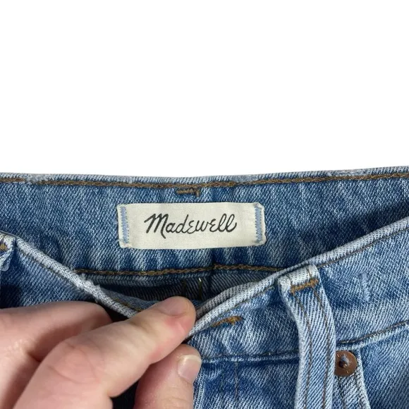 Madewell Classic Straight Leg Jeans in Light Wash Size 25