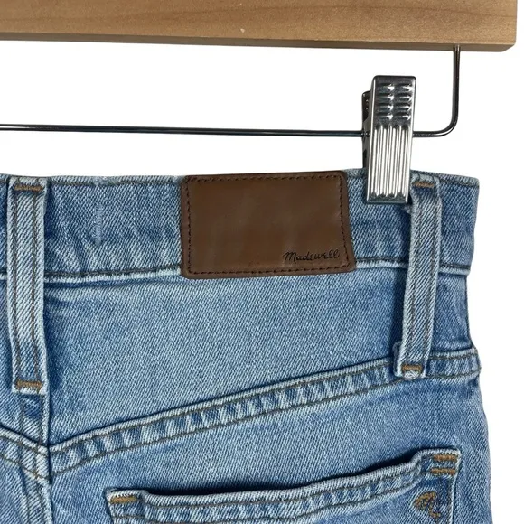 Madewell Classic Straight Leg Jeans in Light Wash Size 25