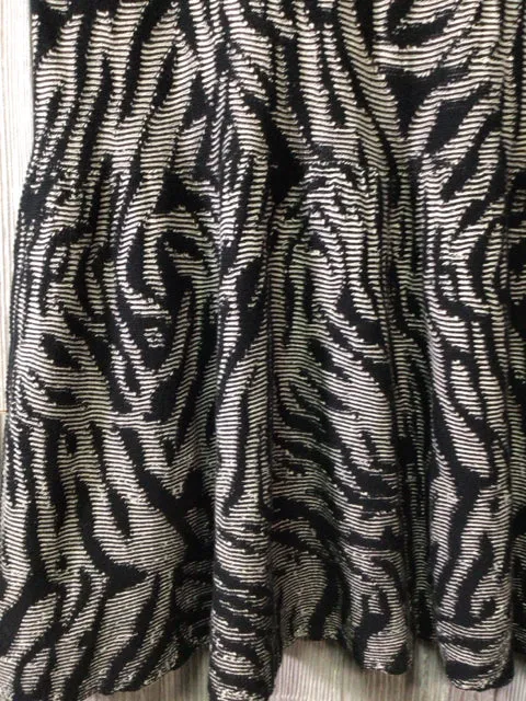 Marie Oliver Jacquard Skirt Size Small New