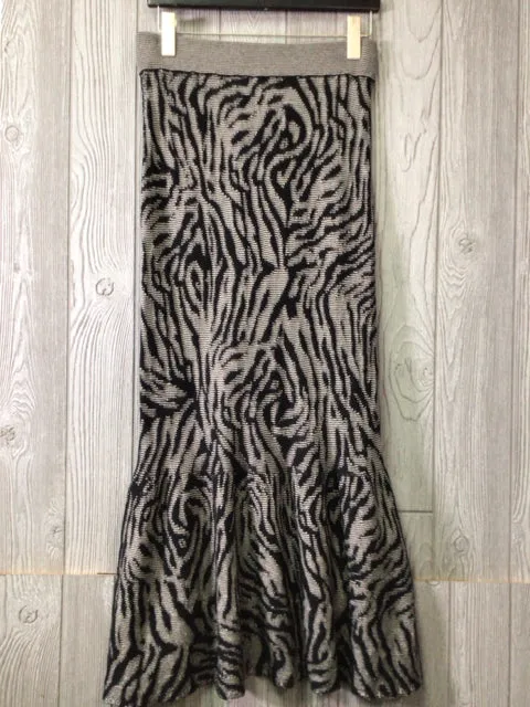 Marie Oliver Jacquard Skirt Size Small New