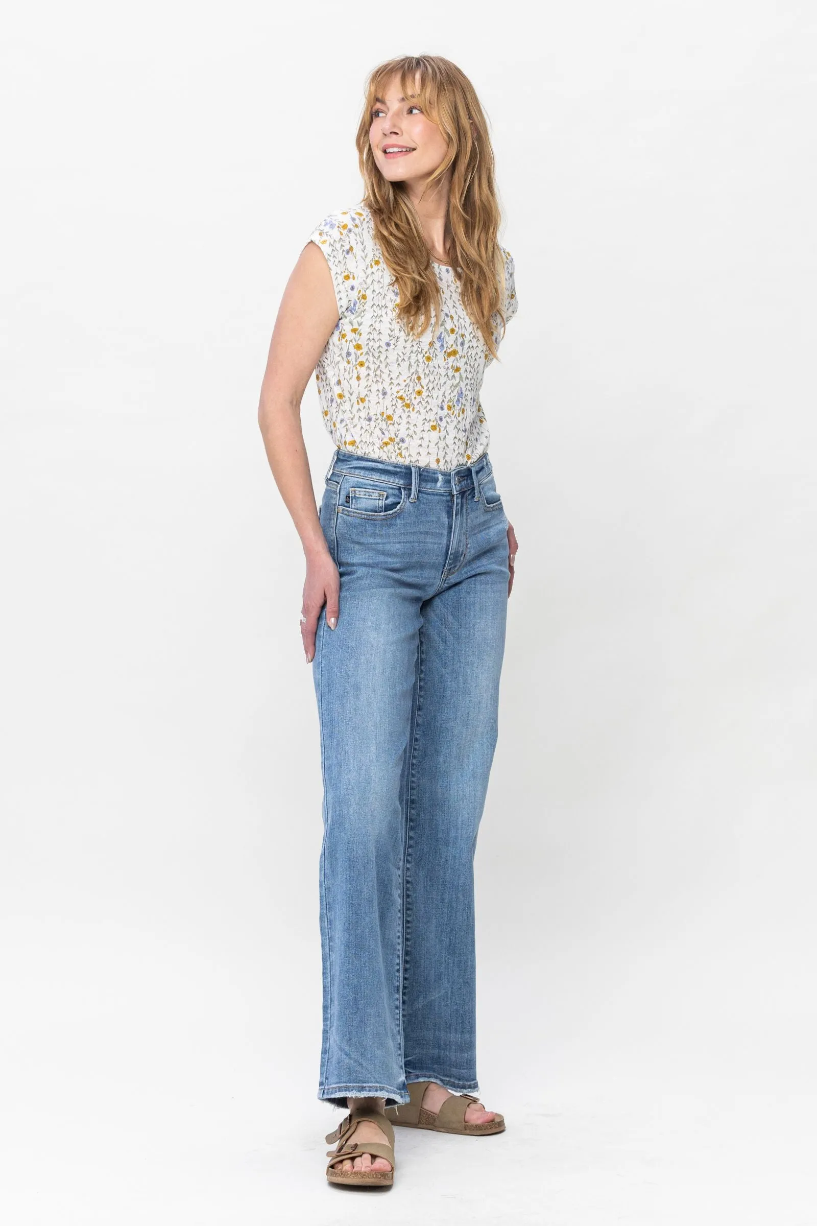 Mid Rise Vintage Wash Wide Leg Judy Blue Jeans