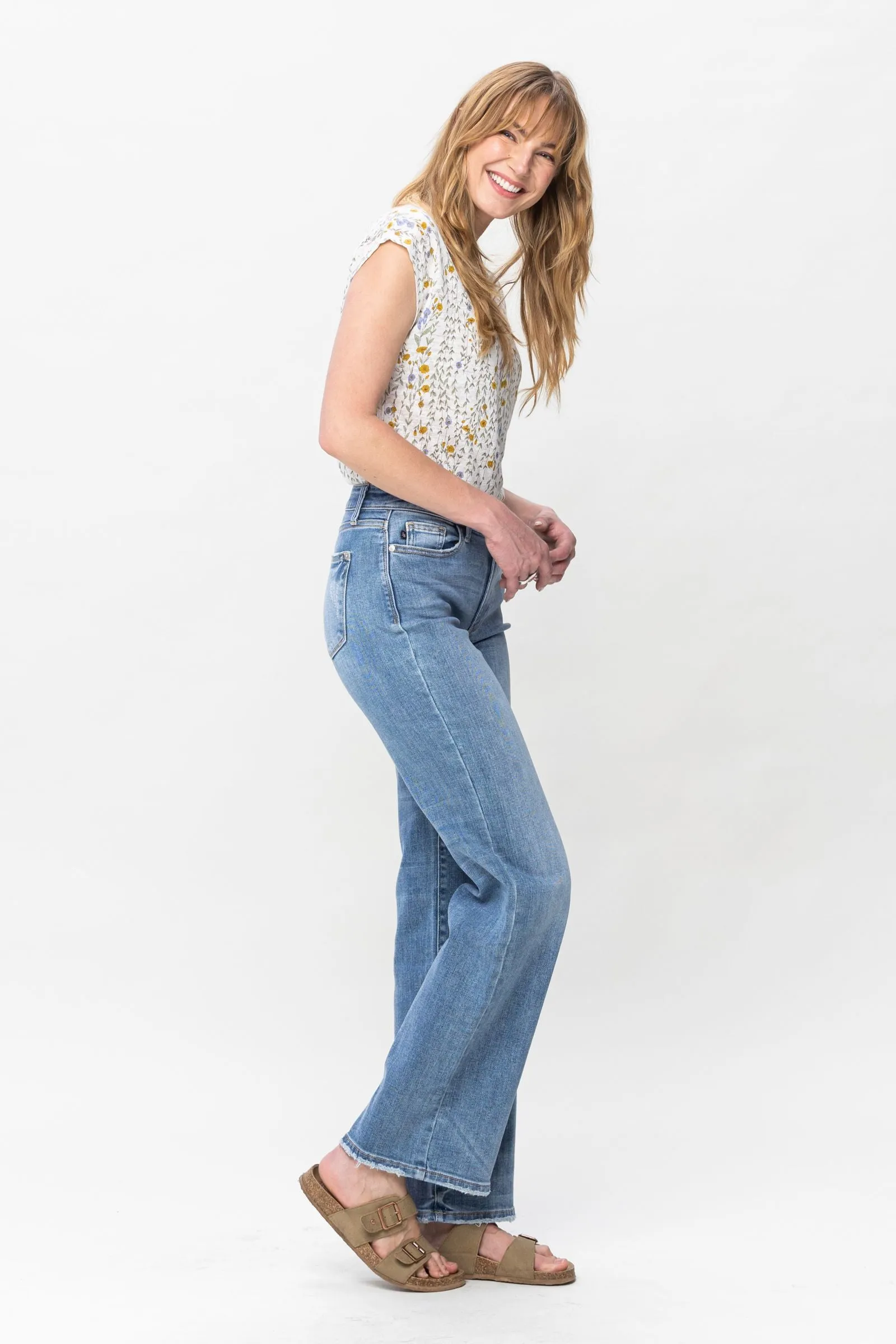 Mid Rise Vintage Wash Wide Leg Judy Blue Jeans