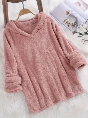 Mikaela – Comfortable Women's Warm Fleece Hoodie