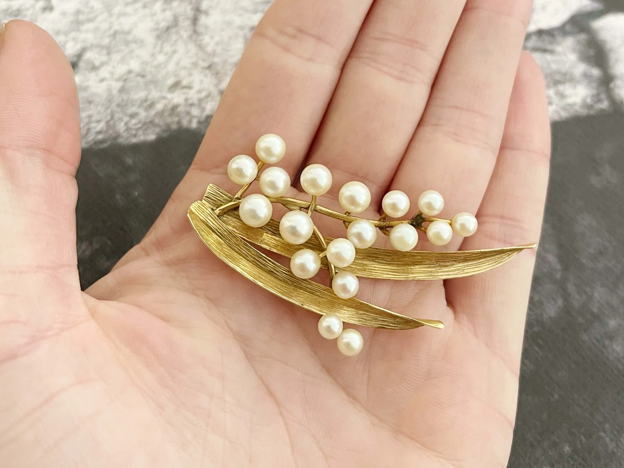 Mings Pearl Branch Brooch in 14k Yellow Gold