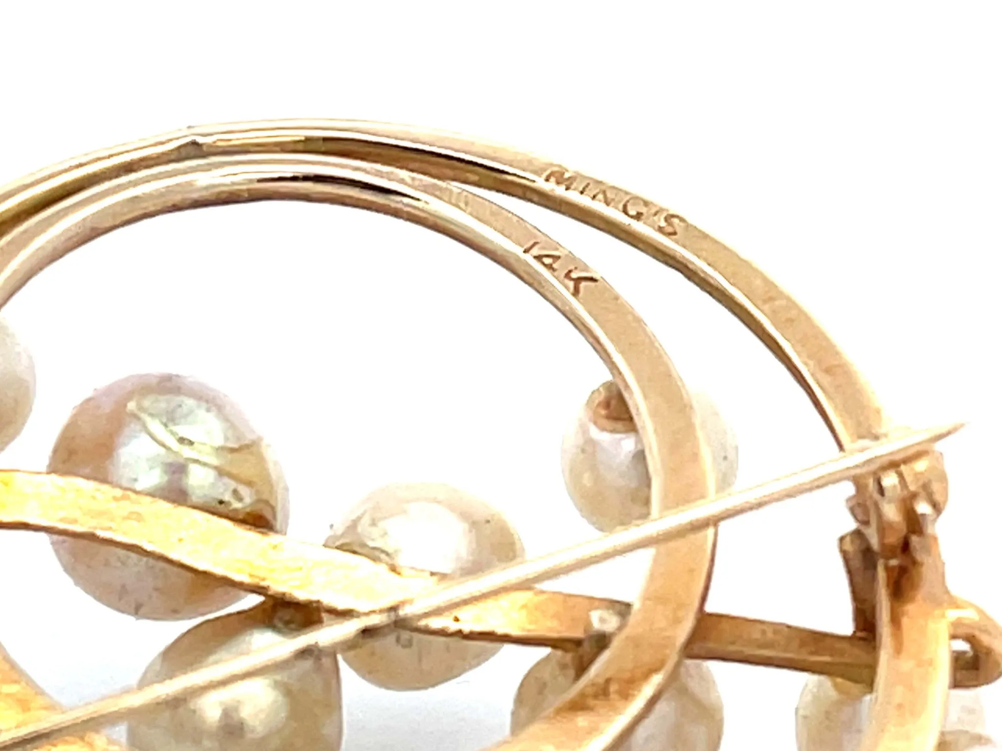Mings Pearl Circle Brooch in 14k Yellow Gold