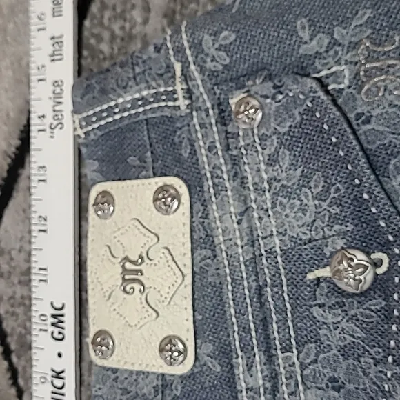 MISS ME FLORAL DESIGN MID-RISE DENIM JEAN