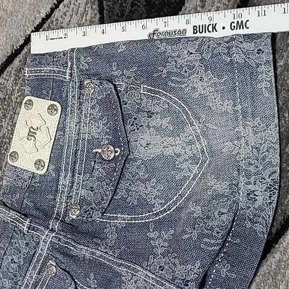 MISS ME FLORAL DESIGN MID-RISE DENIM JEAN