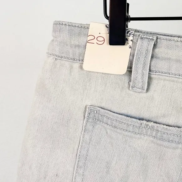 NWT Anthropologie Pilcro Denim Frayed Shortie Shorts Light Wash