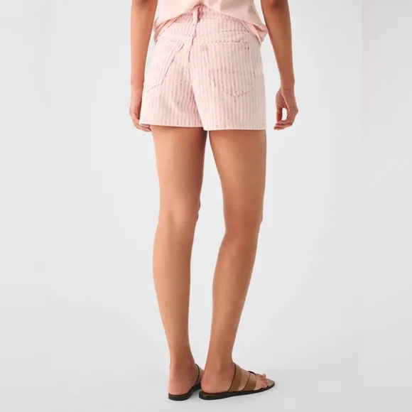 NWT Faherty Pink Stripe Denim Topsail shorts Size 26