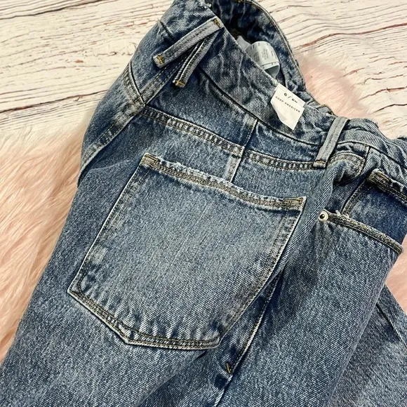 NWT Good American Women's &quot;90s Duster&quot; Straight Leg Jeans in Blue950
