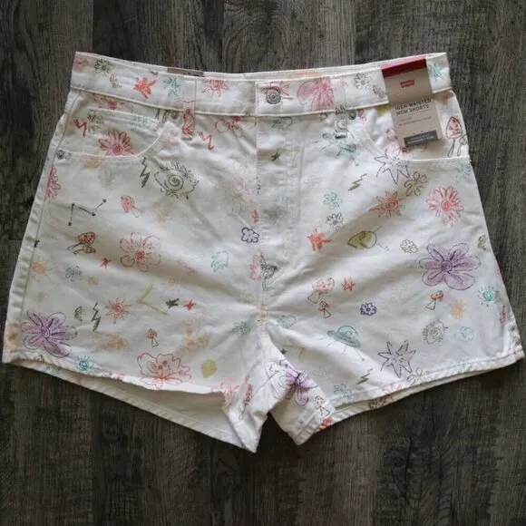 NWT Levi's High Rise Relaxed Mom Cream Denim Jean Shorts Space Doodle