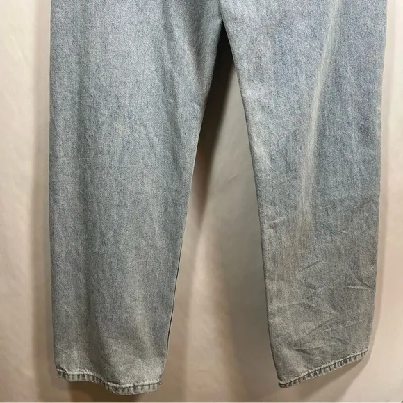 NWT White Fox women’s out too late jeans size XS cut out straight leg blue