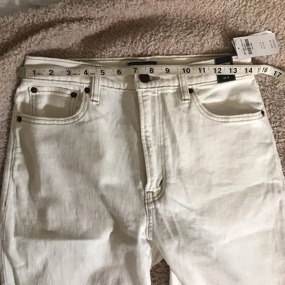 NWT White High Rise Zoe Straight Jeans, size 28/6 Long