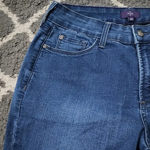 NYDJ Jeans Size 10P Petite Straight Leg Lift Tuck Technology