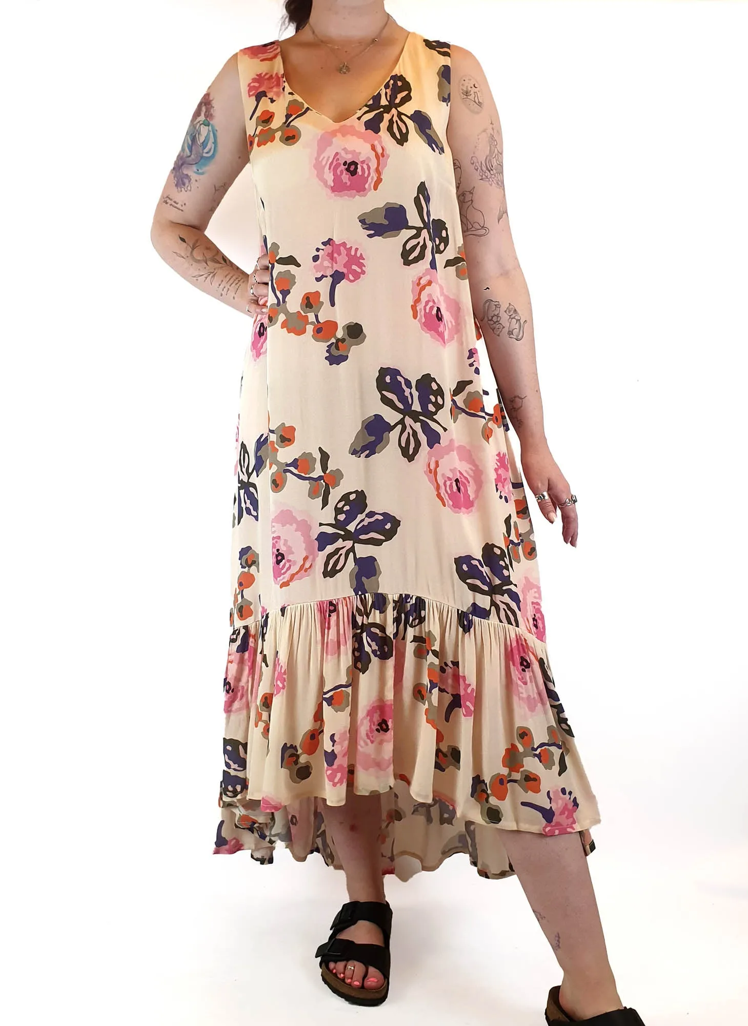 Obus cream maxi sleeveless maxi dress with pretty floral print size 3 (best fits size 12)
