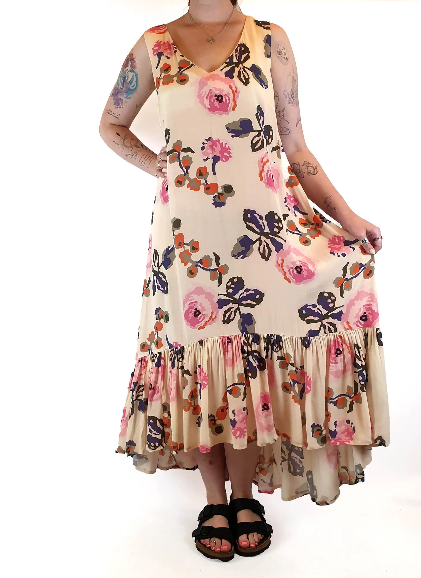 Obus cream maxi sleeveless maxi dress with pretty floral print size 3 (best fits size 12)