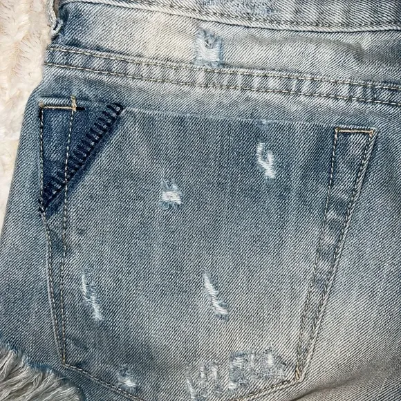 ONE by ONE TEASPOON “Bonitas” Distressed Denim Shorts 29
