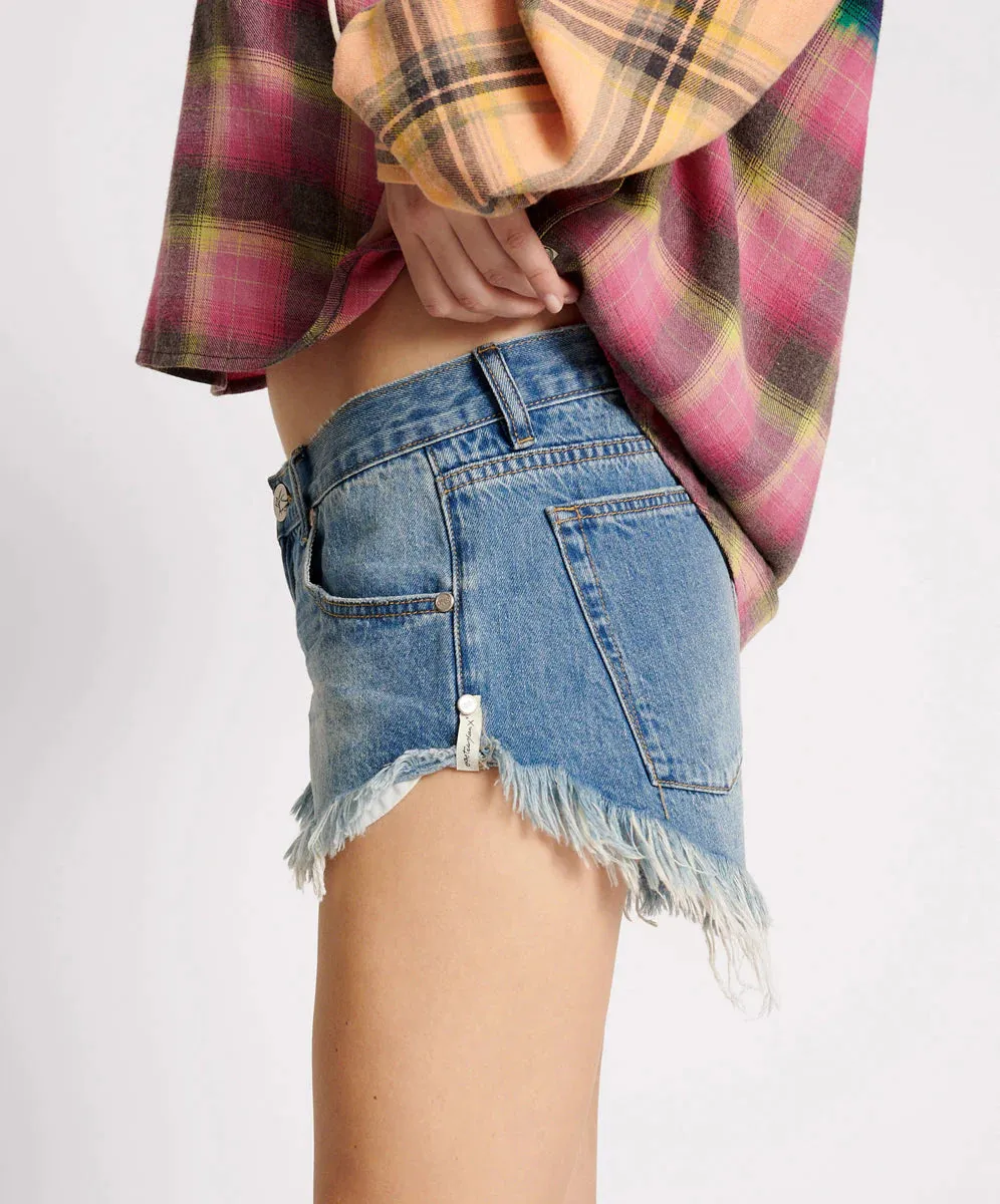 One Teaspoon - Dukes Low Waist Mini Denim Shorts - Pacifica