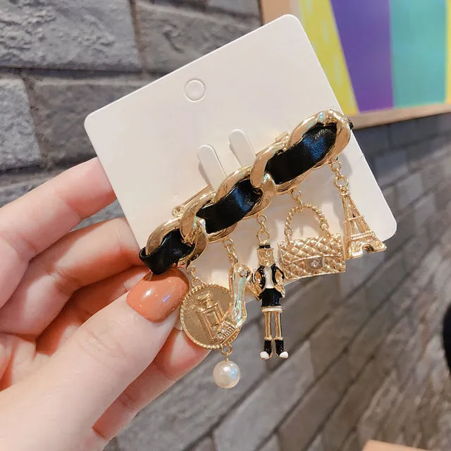 Pearl 5 Eiffel Tower Chain Brooch
