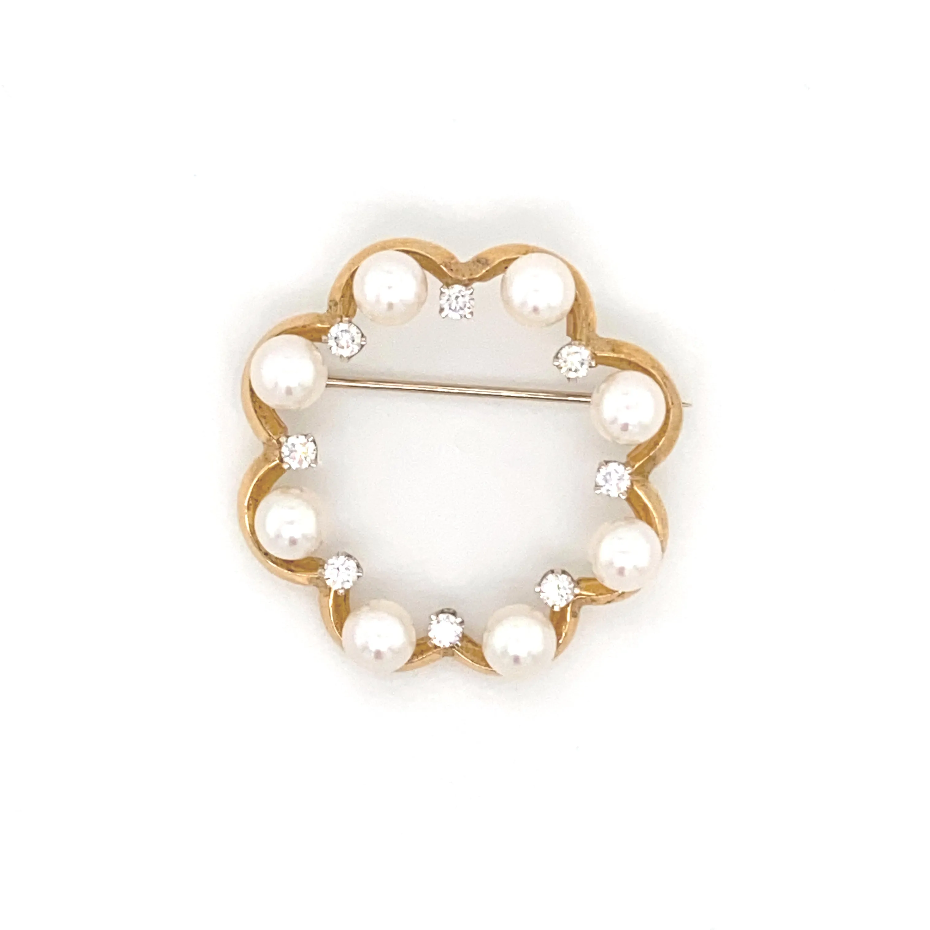 Pearl & Diamond Circle Brooch