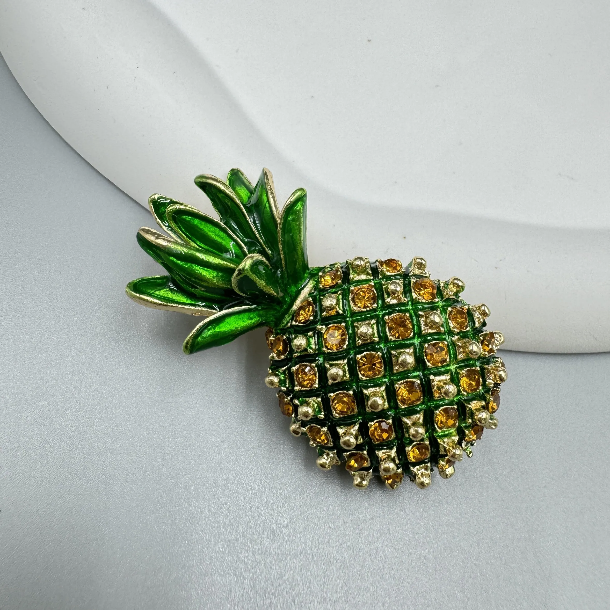 Pineapple Rhinestone Pin PA3929