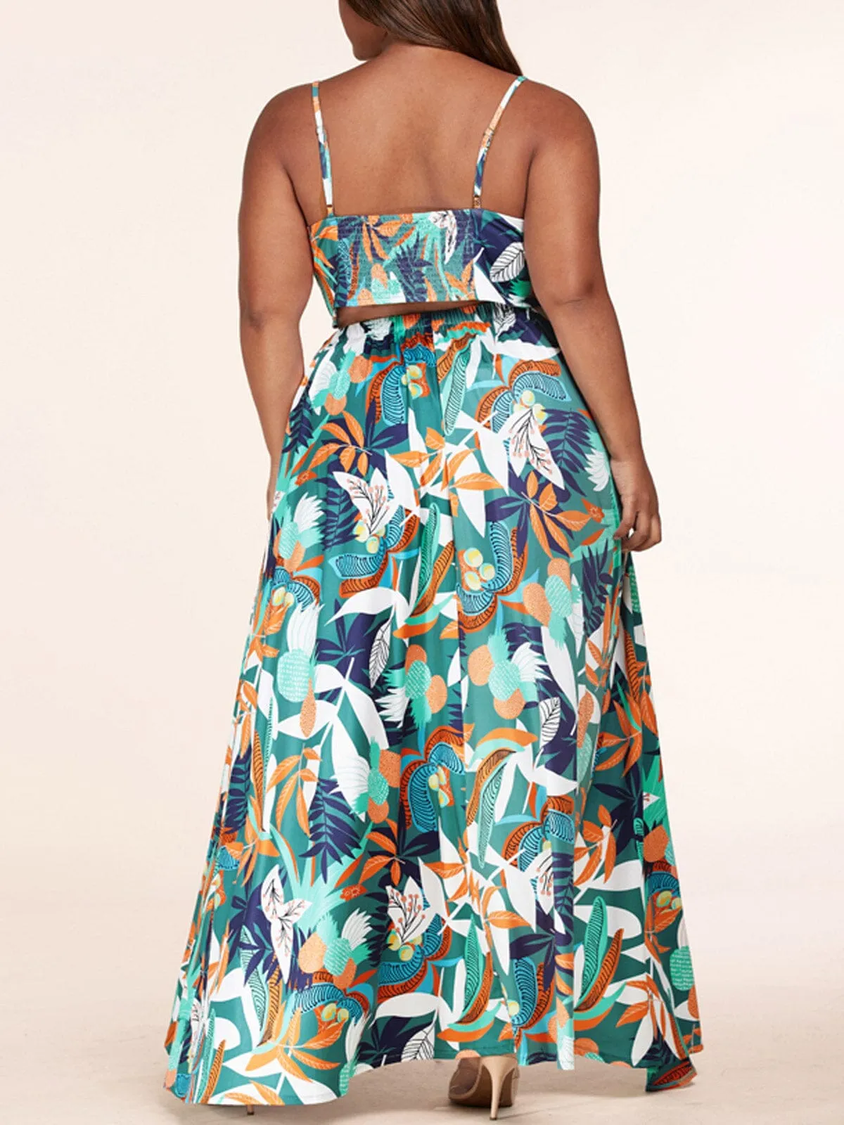 PLUS SIZE SLEEVELESS CROP TOP & MAXI SKIRT FLORAL SET