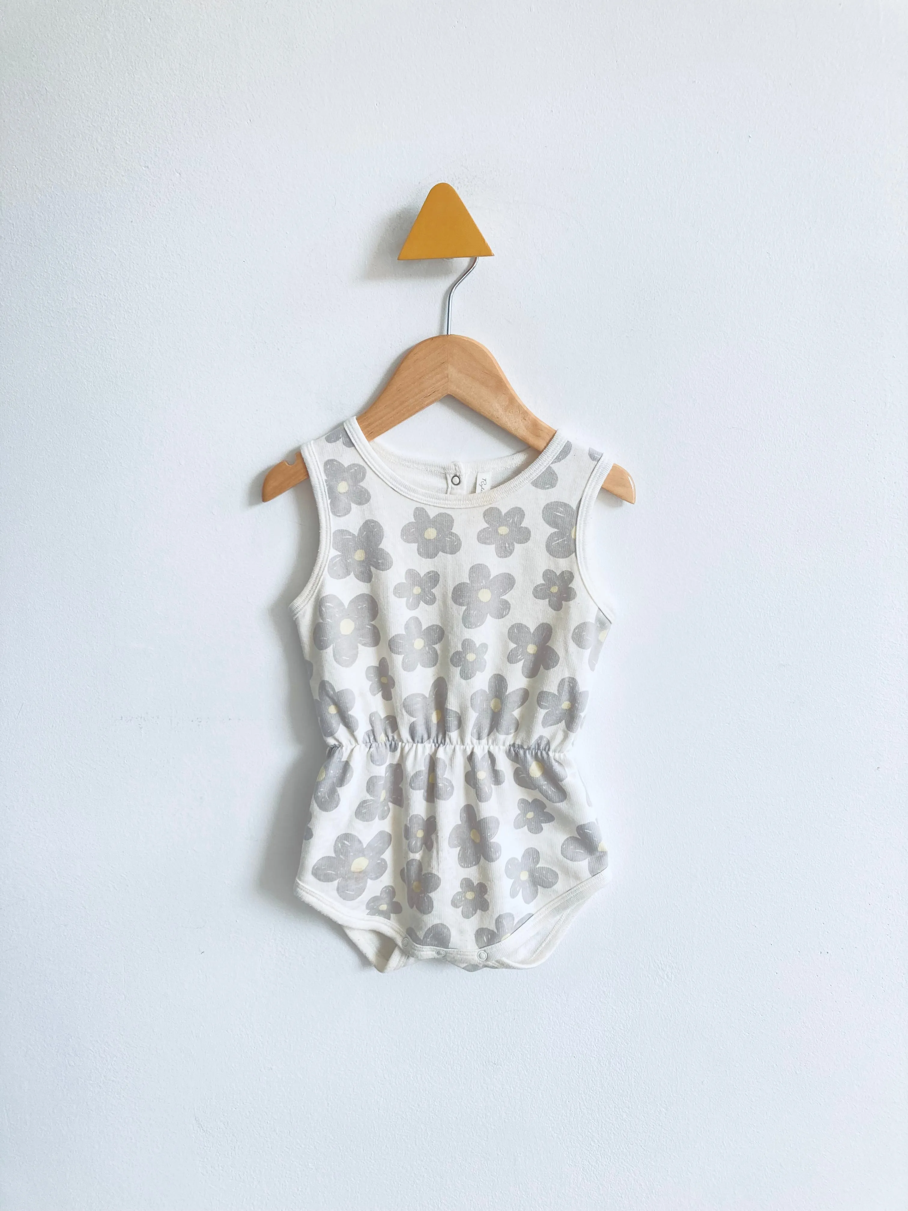 REALLY LOVED Flower Romper (needs a deep clean) // 12-18M