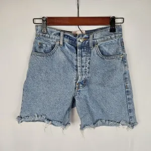 REVICE | cutoff jean shorts