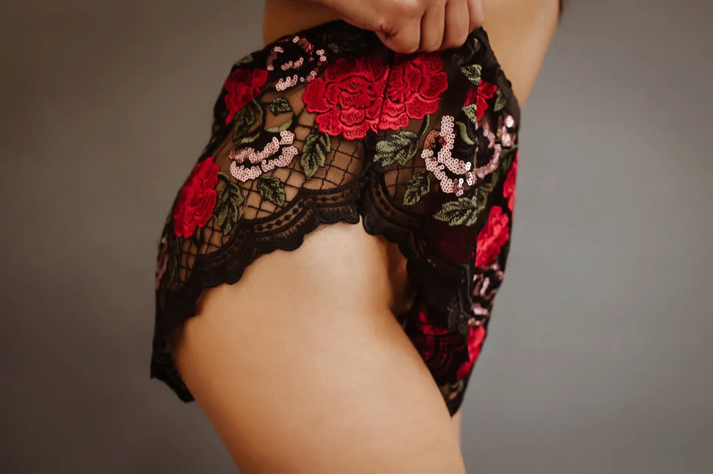Roses High-Waisted Short