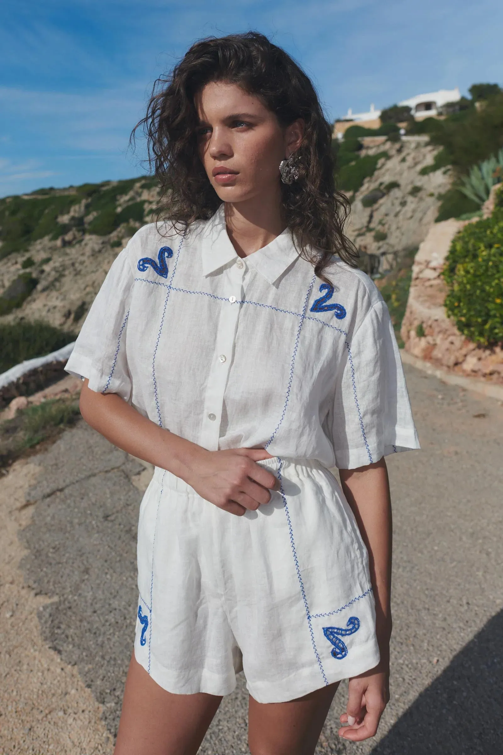 ROWIE - Aries Linen Shorts - Bone