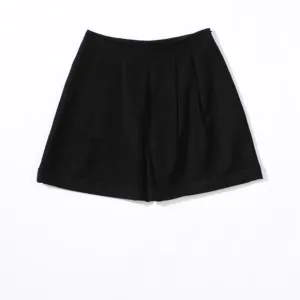 Samuji Verlee Shorts (Black)
