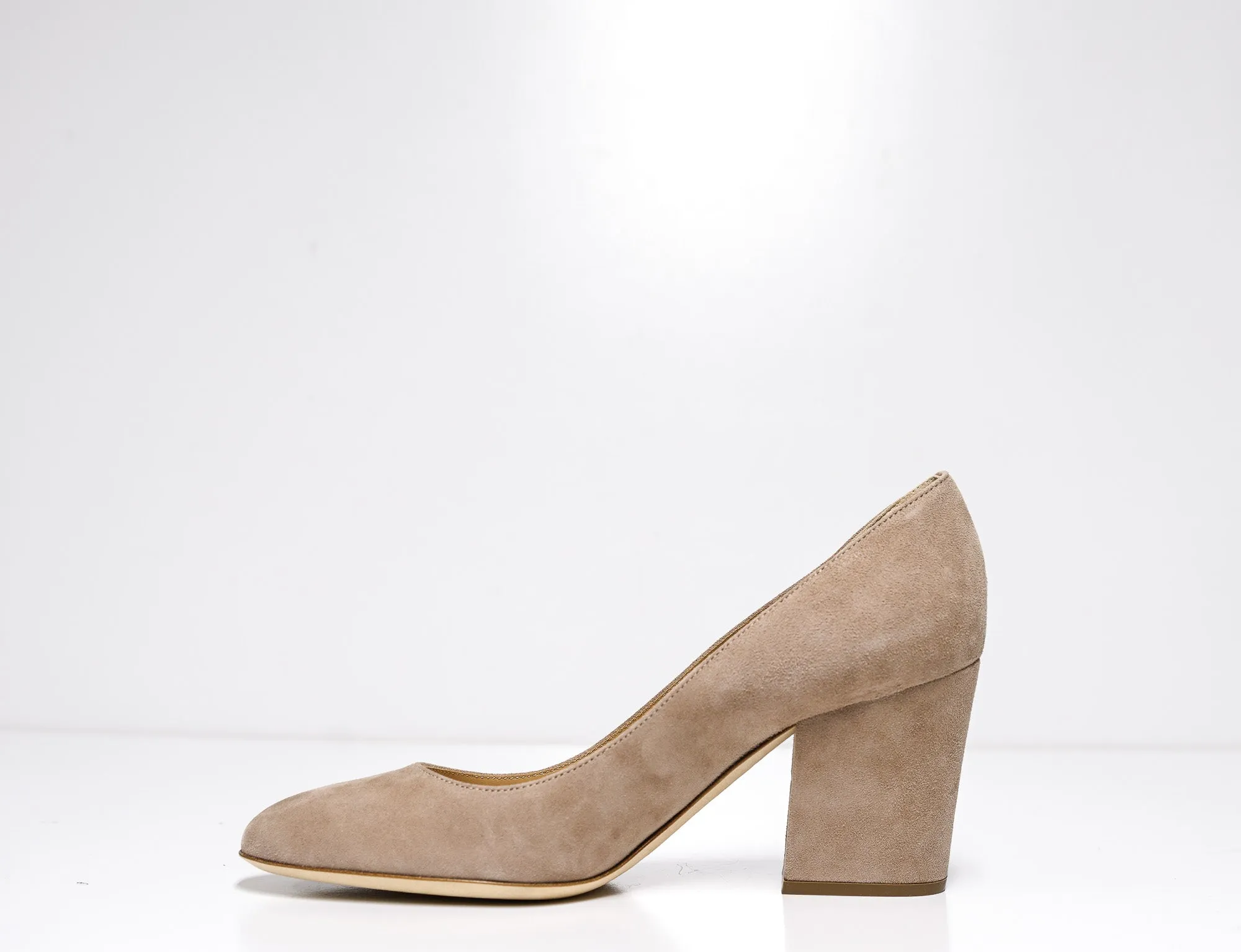 Sergio Rossi Women's Cipria Suede Pump A75252 40% OFF