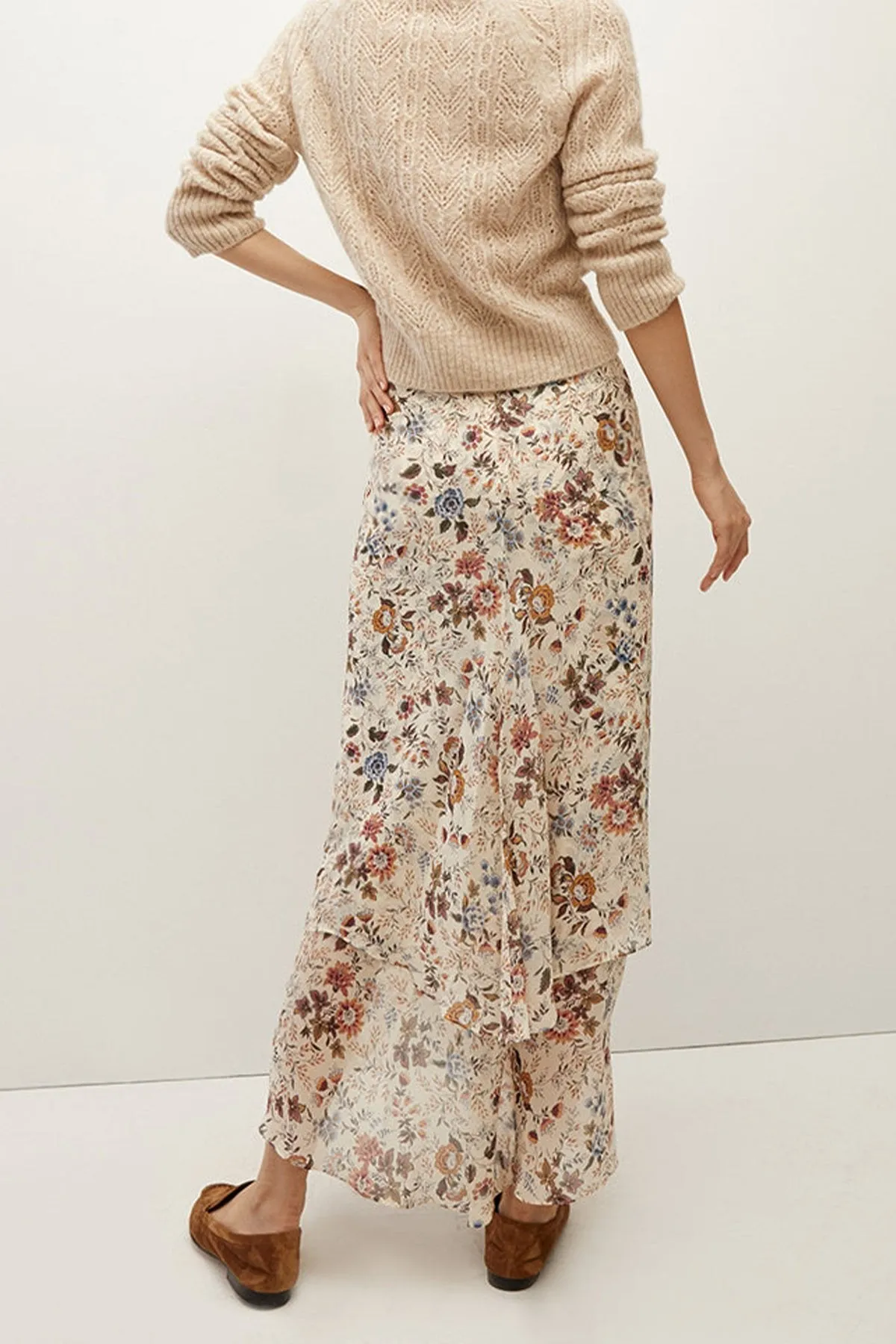 Sira Floral Silk-Georgette Skirt in Ecru Multi