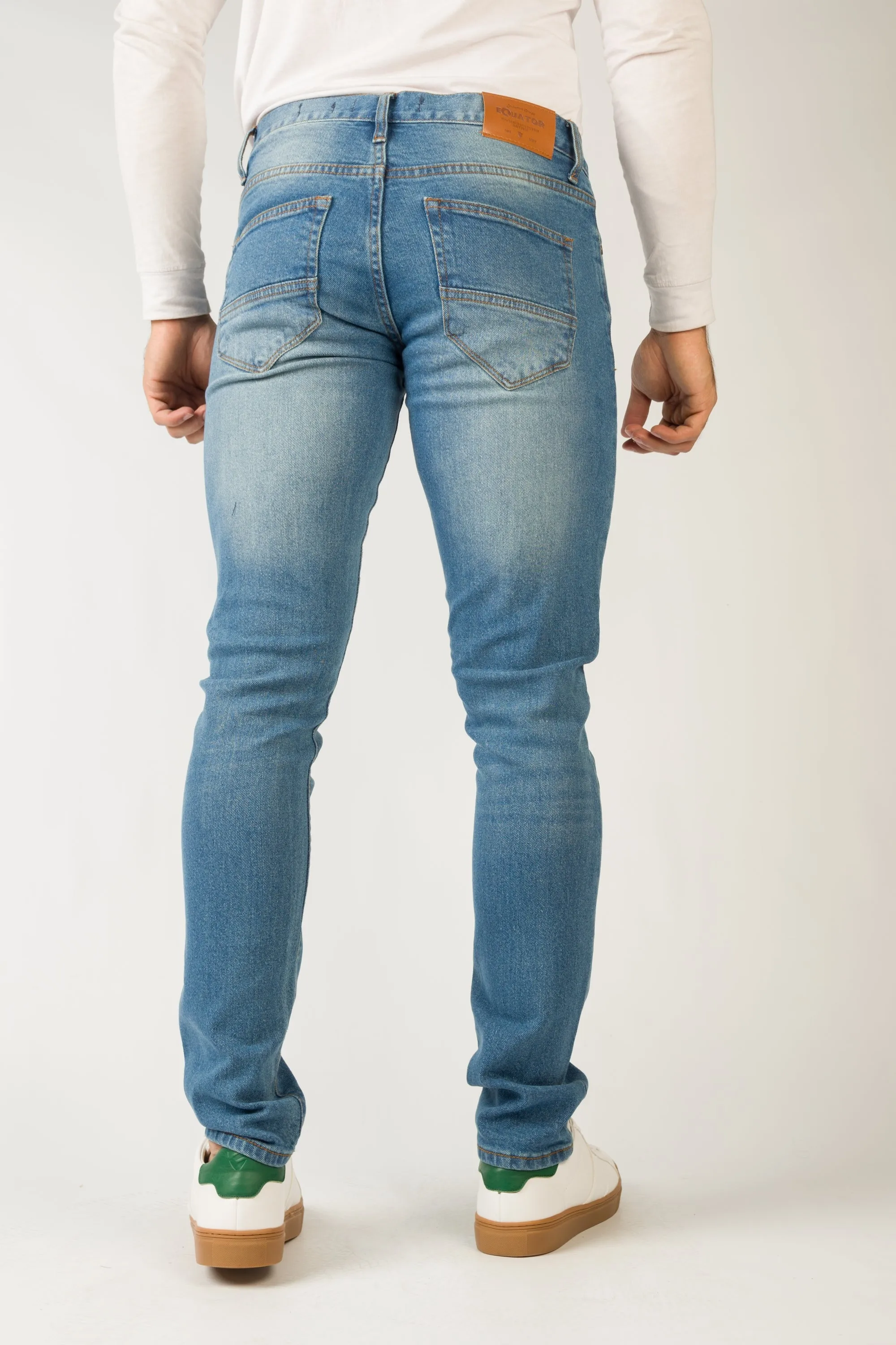 Slim Fit Tampered Blue Jeans