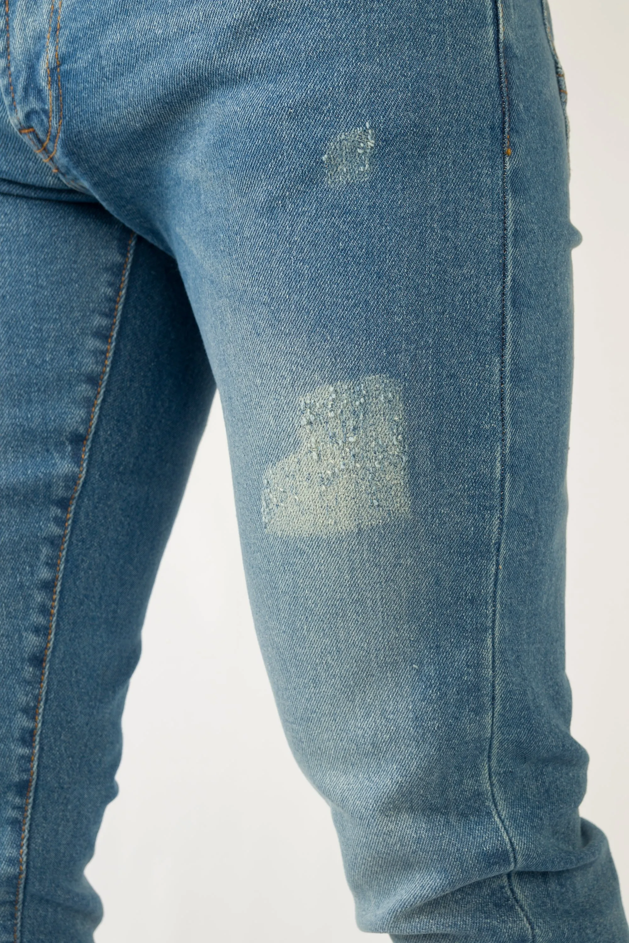 Slim Fit Tampered Blue Jeans