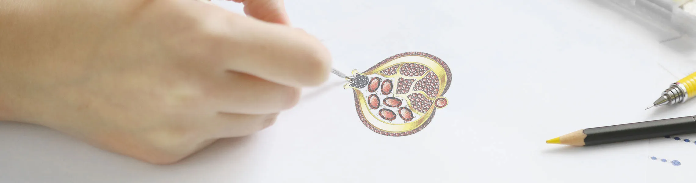 SOKOLOV - Pomegranate 585 Gold Brooch, With Red Garnets and Phianites